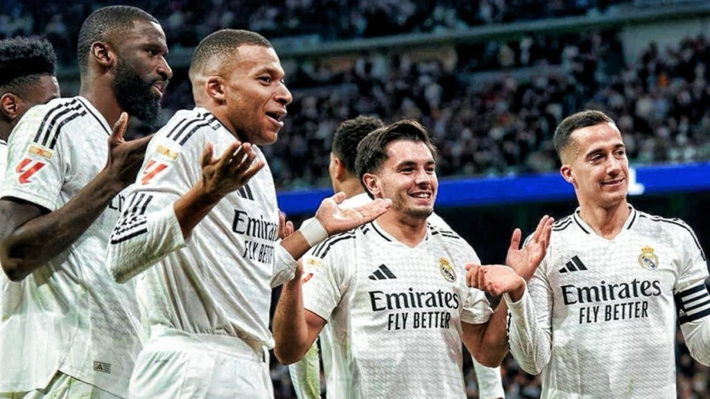 "Real Madrid Proves Its Dominance: A Thrilling 4-2 Victory Over Sevilla"